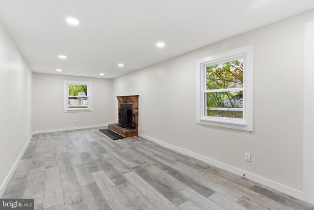 4312 LEES CORNER RD, Chantilly, VA 20151