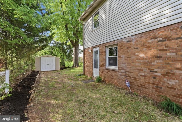 4312 LEES CORNER RD, Chantilly, VA 20151