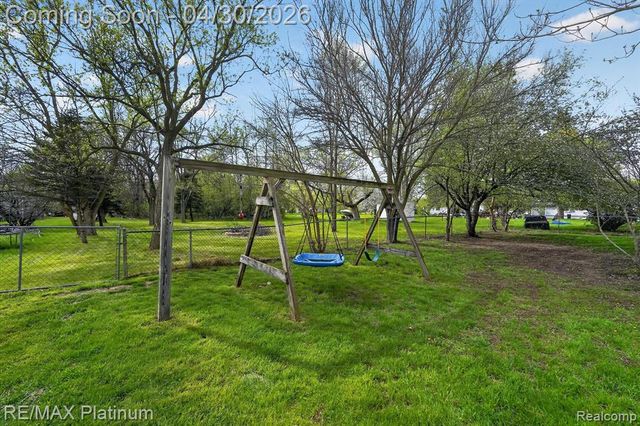 2417 Howald Avenue, Flint, MI 48504