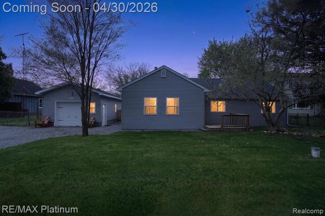 2417 Howald Avenue, Flint, MI 48504