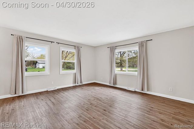 2417 Howald Avenue, Flint, MI 48504