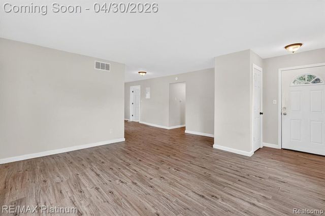2417 Howald Avenue, Flint, MI 48504