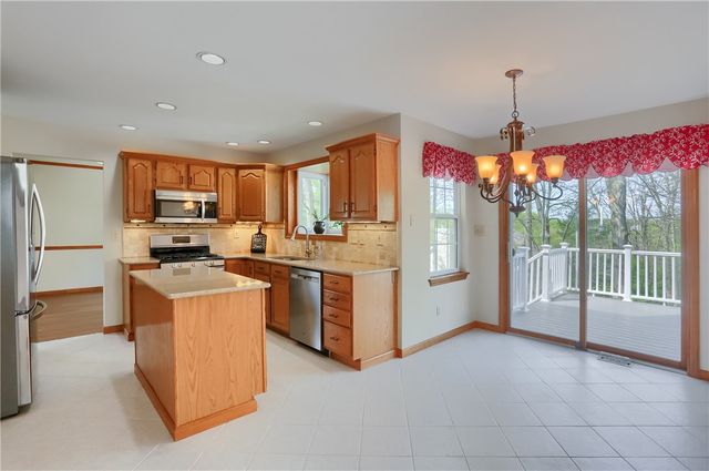 501 Saint Phillips Ct, Cranberry Twp, PA 16066