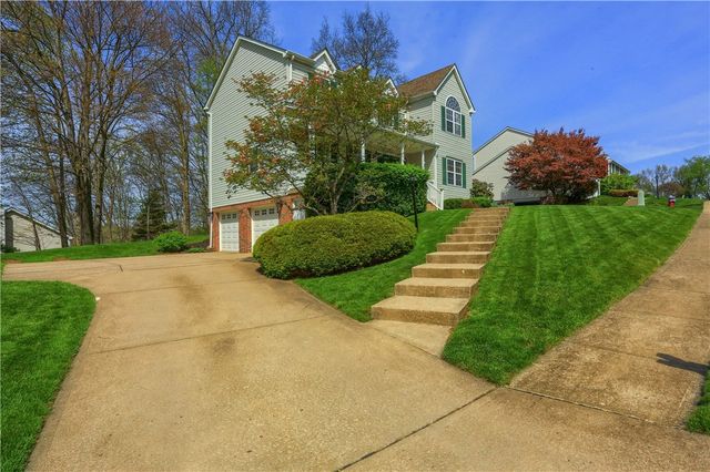 501 Saint Phillips Ct, Cranberry Twp, PA 16066