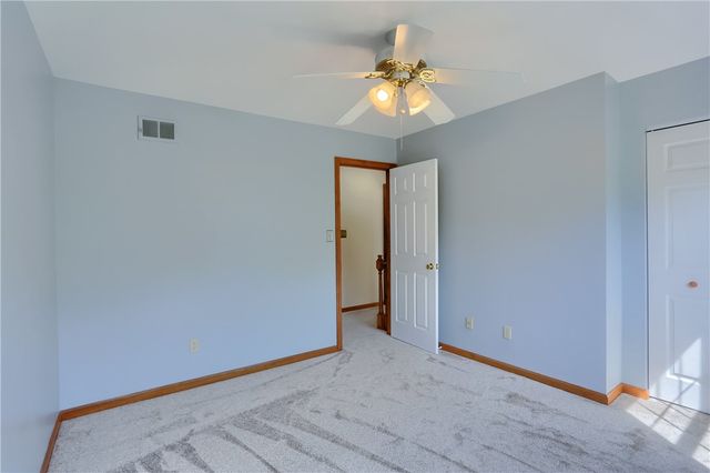 501 Saint Phillips Ct, Cranberry Twp, PA 16066