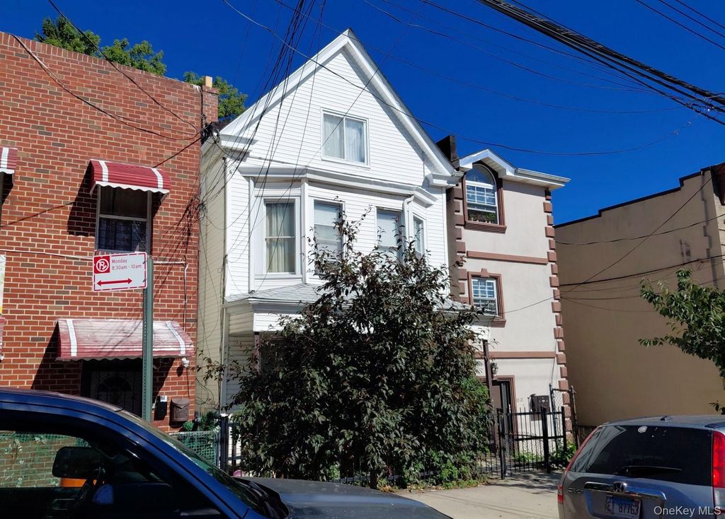 1019 E 217th Street, Bronx, NY 10469 — photo 3