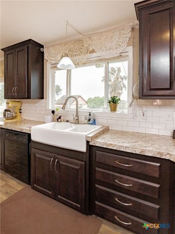 1891 Dworaczyk Road, Yorktown, TX 78164