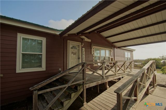 1891 Dworaczyk Road, Yorktown, TX 78164