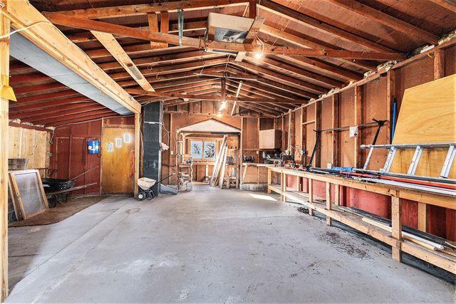 780 Bowes Road, Lowell, MI 49331