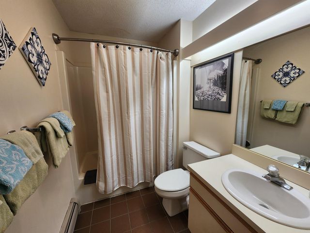 261 Village Green Dr Unit 10E, Stowe, VT 05672