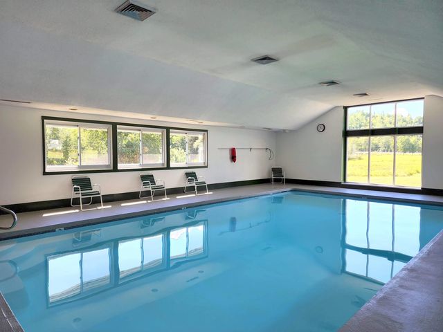 261 Village Green Dr Unit 10E, Stowe, VT 05672