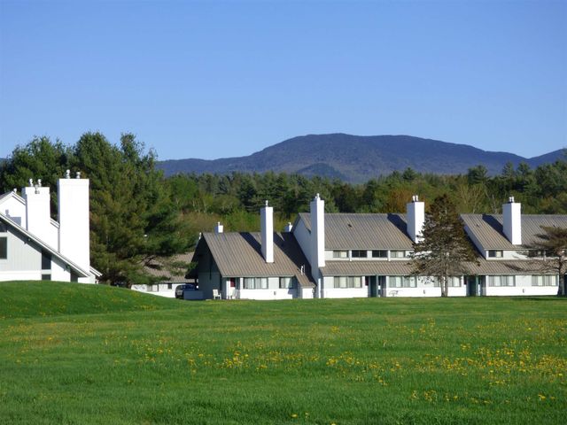 261 Village Green Dr Unit 10E, Stowe, VT 05672