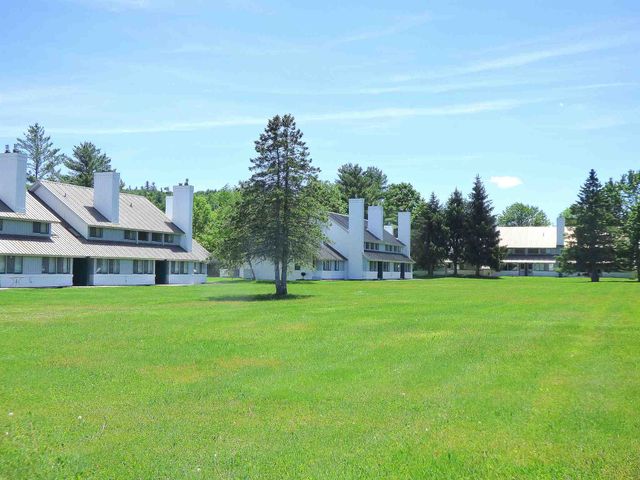 261 Village Green Dr Unit 10E, Stowe, VT 05672
