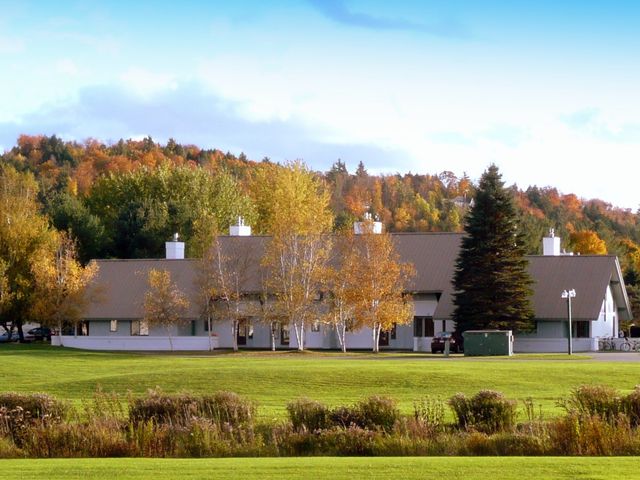 261 Village Green Dr Unit 10E, Stowe, VT 05672