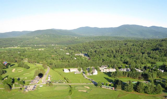 261 Village Green Dr Unit 10E, Stowe, VT 05672