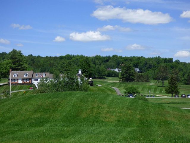 261 Village Green Dr Unit 10E, Stowe, VT 05672