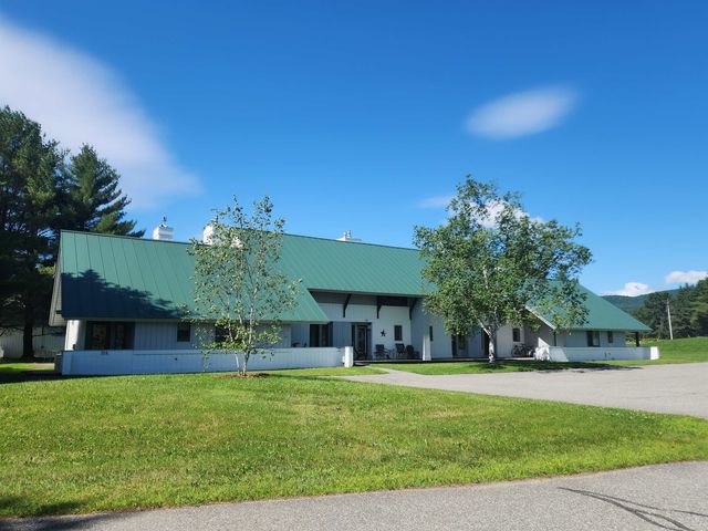 261 Village Green Dr Unit 10E, Stowe, VT 05672