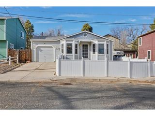 1308 Race St, Colorado Springs, CO 80904