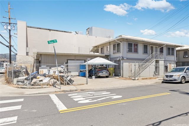1768 Silva Street, Honolulu, HI 96819