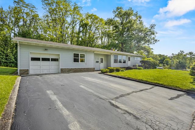 110 Coldenham Road, Walden, NY 12586