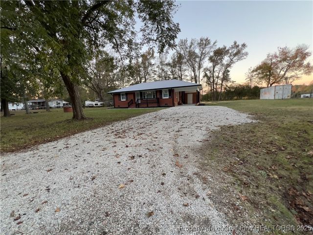 1522 Mary C Road, St Pauls, NC 28384