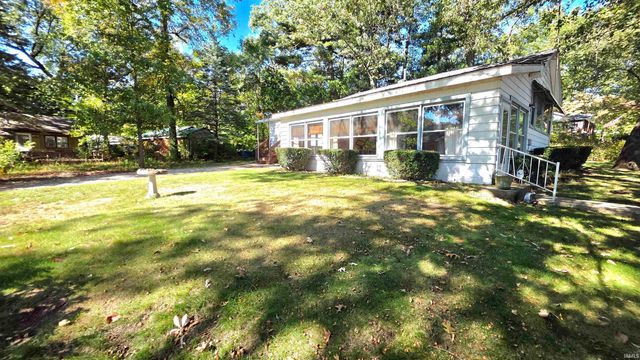 11060 E Mohawk Road, Walkerton, IN 46574