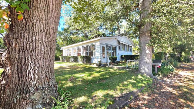 11060 E Mohawk Road, Walkerton, IN 46574