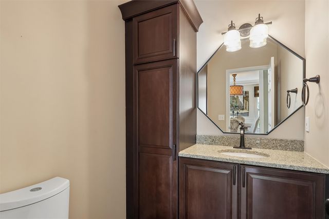 8507 Newbury Court, Johnston, IA 50131