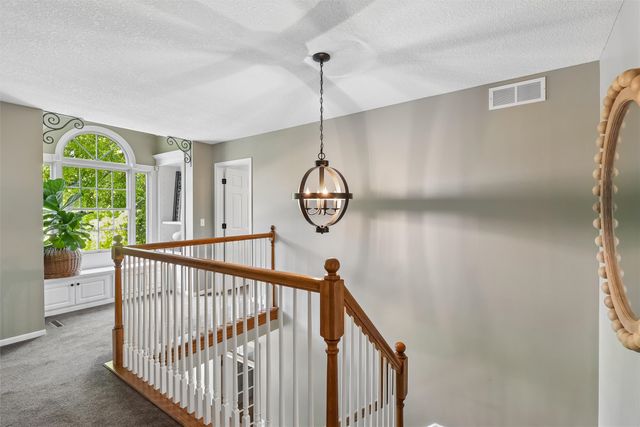 8507 Newbury Court, Johnston, IA 50131
