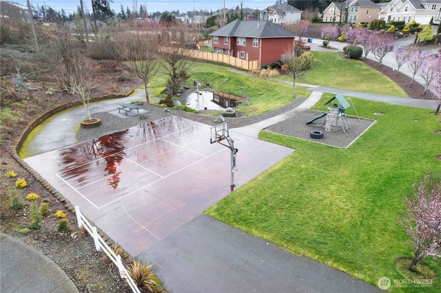 17112 25th Street Ct E, Lake Tapps, WA 98391