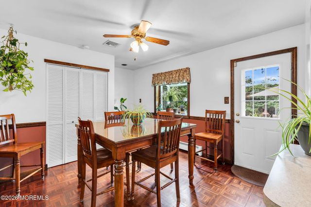 43 Railroad Avenue, Beachwood, NJ 08722