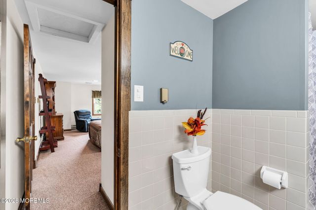 43 Railroad Avenue, Beachwood, NJ 08722