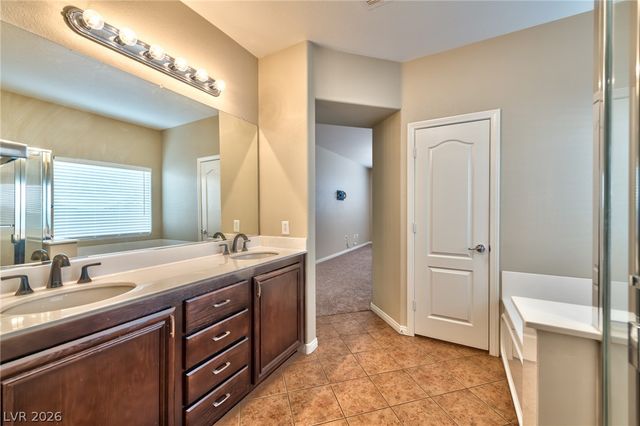 2116 Mistle Thrush Drive, North Las Vegas, NV 89084