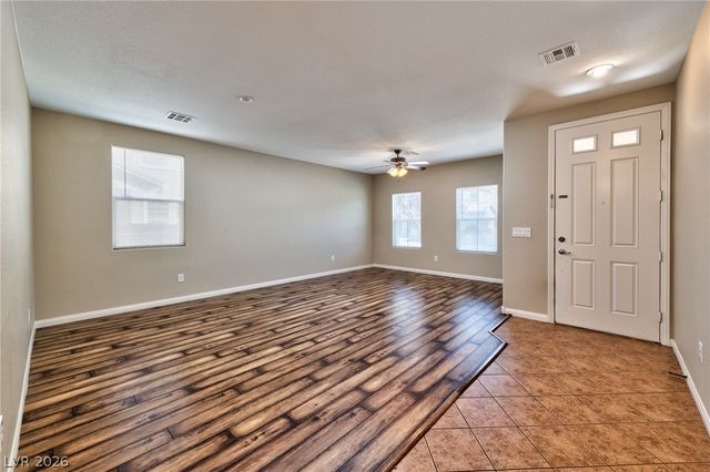 2116 Mistle Thrush Drive, North Las Vegas, NV 89084