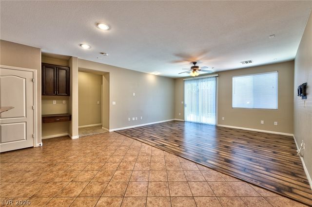 2116 Mistle Thrush Drive, North Las Vegas, NV 89084