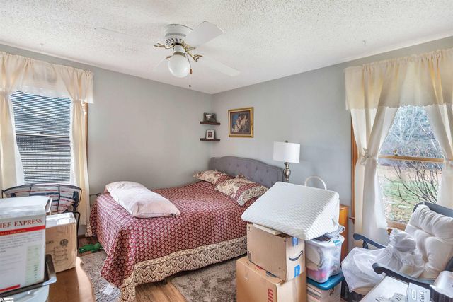 104 Brady Circle, Starr, SC 29684