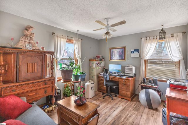 104 Brady Circle, Starr, SC 29684