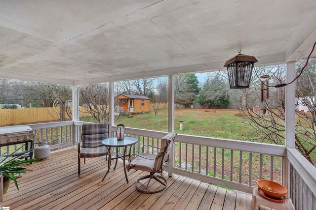 104 Brady Circle, Starr, SC 29684