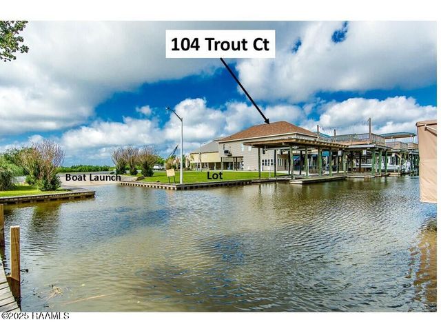 104 Trout Court, Dulac, LA 70353