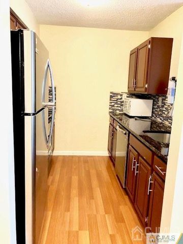 513 Aspen Drive 513, Plainsboro, NJ 08536