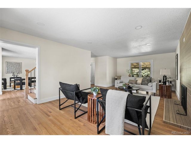 1375 W Hinsdale Dr, Littleton, CO 80120
