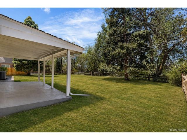 1375 W Hinsdale Dr, Littleton, CO 80120
