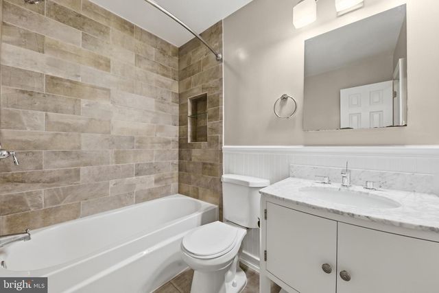 7817 HEATHERTON LN., Potomac, MD 20854