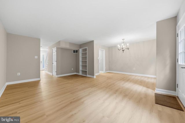 7817 HEATHERTON LN., Potomac, MD 20854