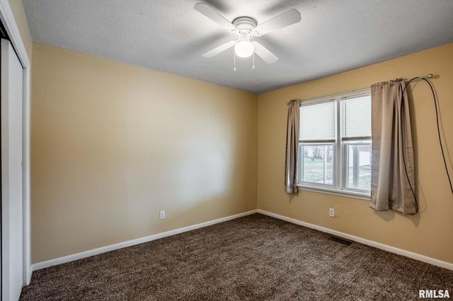 107 E VERMONT Street, Carterville, IL 62918