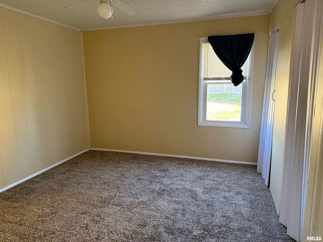 107 E VERMONT Street, Carterville, IL 62918