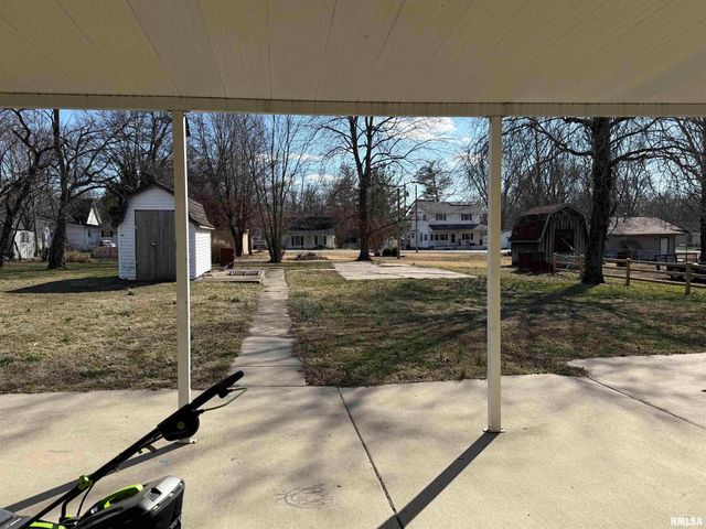 107 E VERMONT Street, Carterville, IL 62918