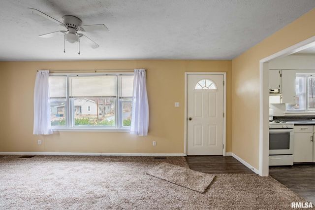 107 E VERMONT Street, Carterville, IL 62918