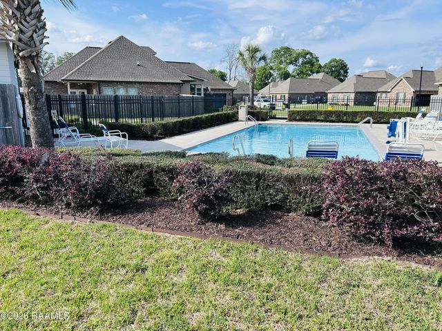 413 Elwick Drive, Lafayette, LA 70507