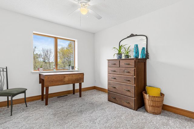 8304 180th Street W, Faribault, MN 55021
